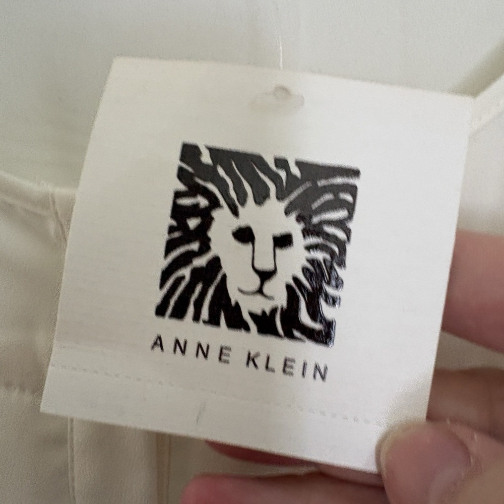 NWT Anne Klein Womens Blouse Button Front Shirt Small Logo Buttons - Picture 9 of 16